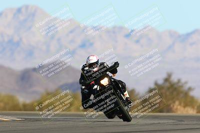 media/Jan-09-2022-SoCal Trackdays (Sun) [[2b1fec8404]]/Turn 14 (10am)/